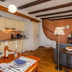1 Bedroom Awesome In Apartman