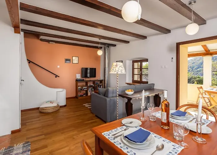 Appartement Lovely In