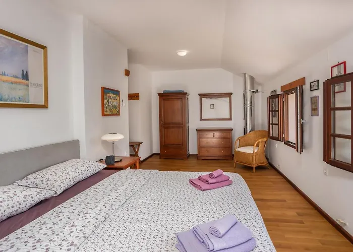Appartement Lovely In