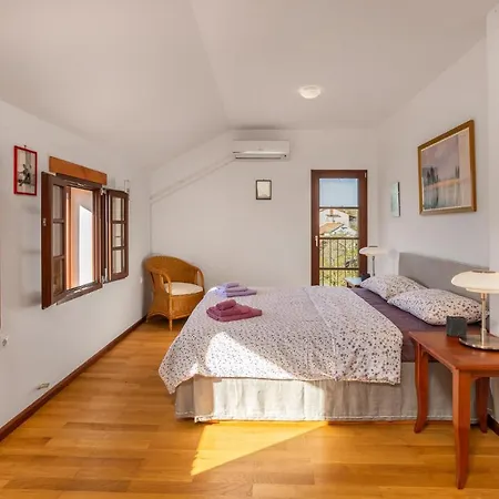 1 Bedroom Lovely In Bribir (Primorje-Gorski Kotar)