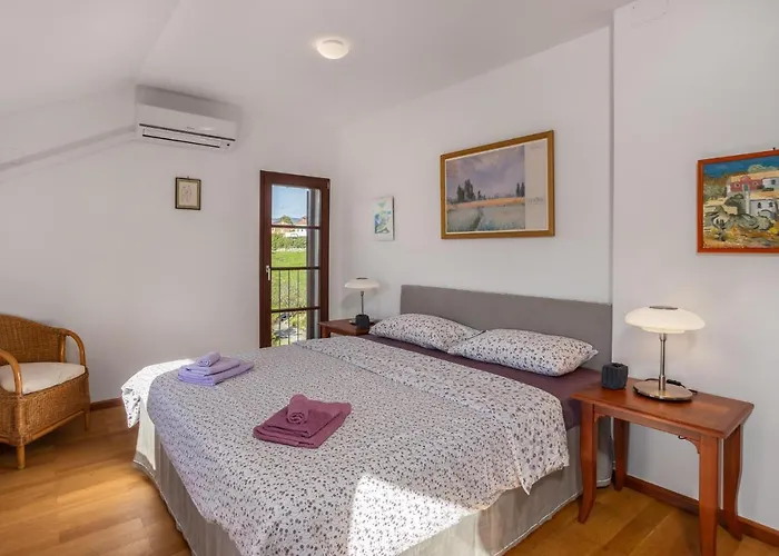 Lovely In Lejlighed Bribir (Primorje-Gorski Kotar)